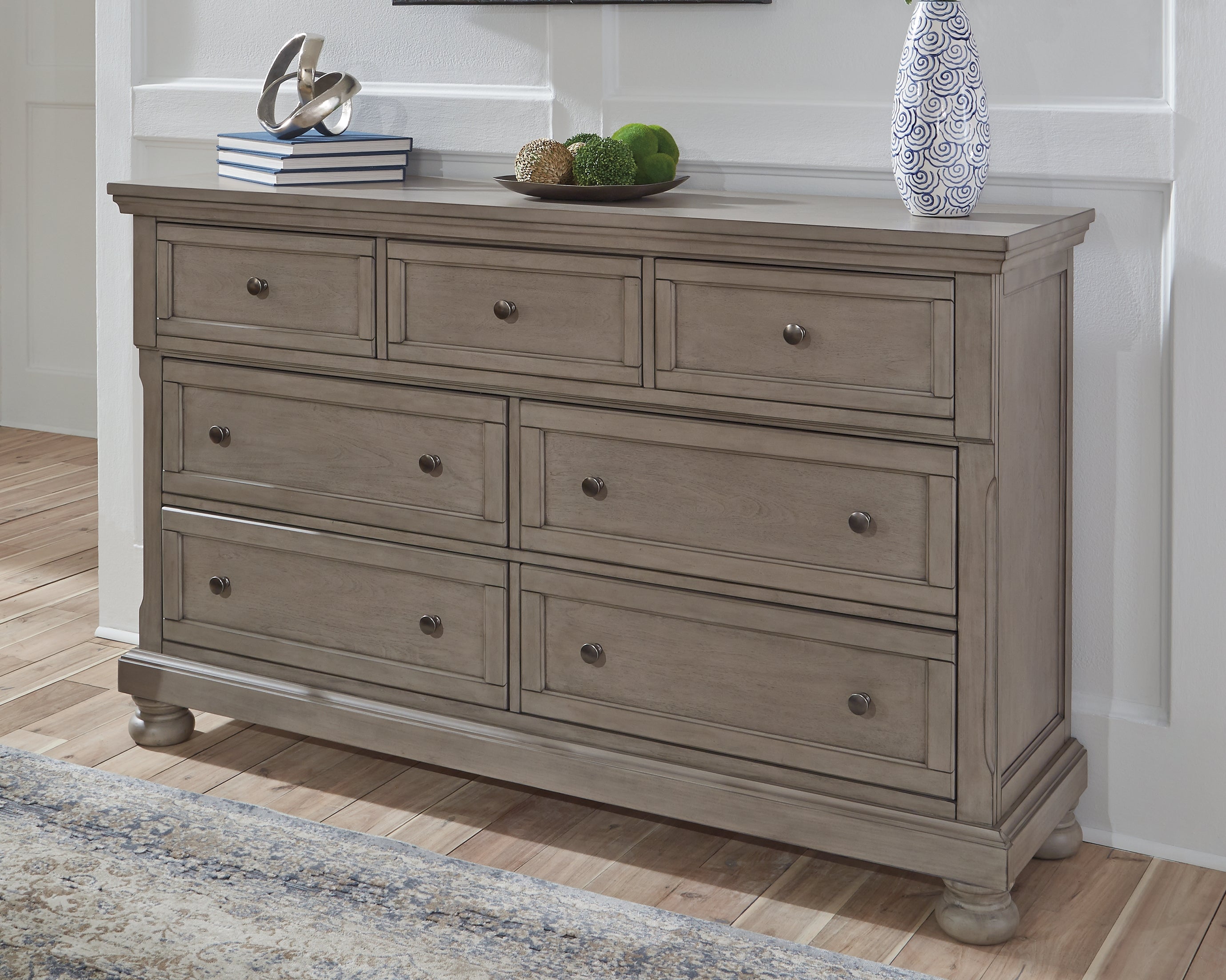 Elite Furniture Outlet - Ashley Furniture - Lettner Bedroom - Dresser / Light Gray - B733-31