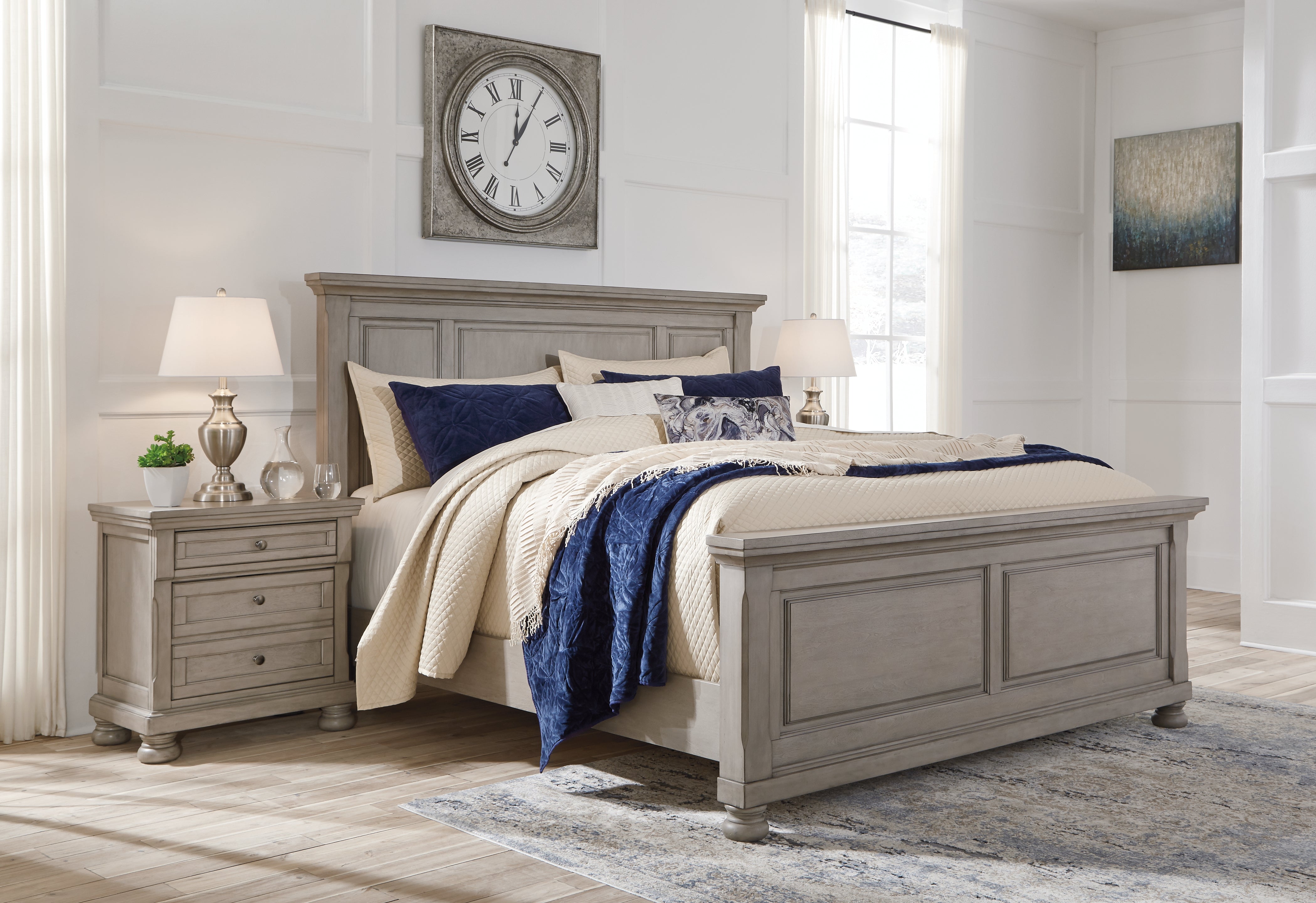 Elite Furniture Outlet - Ashley Furniture - Lettner Bedroom - King Panel Bed / Light Gray - B733B6