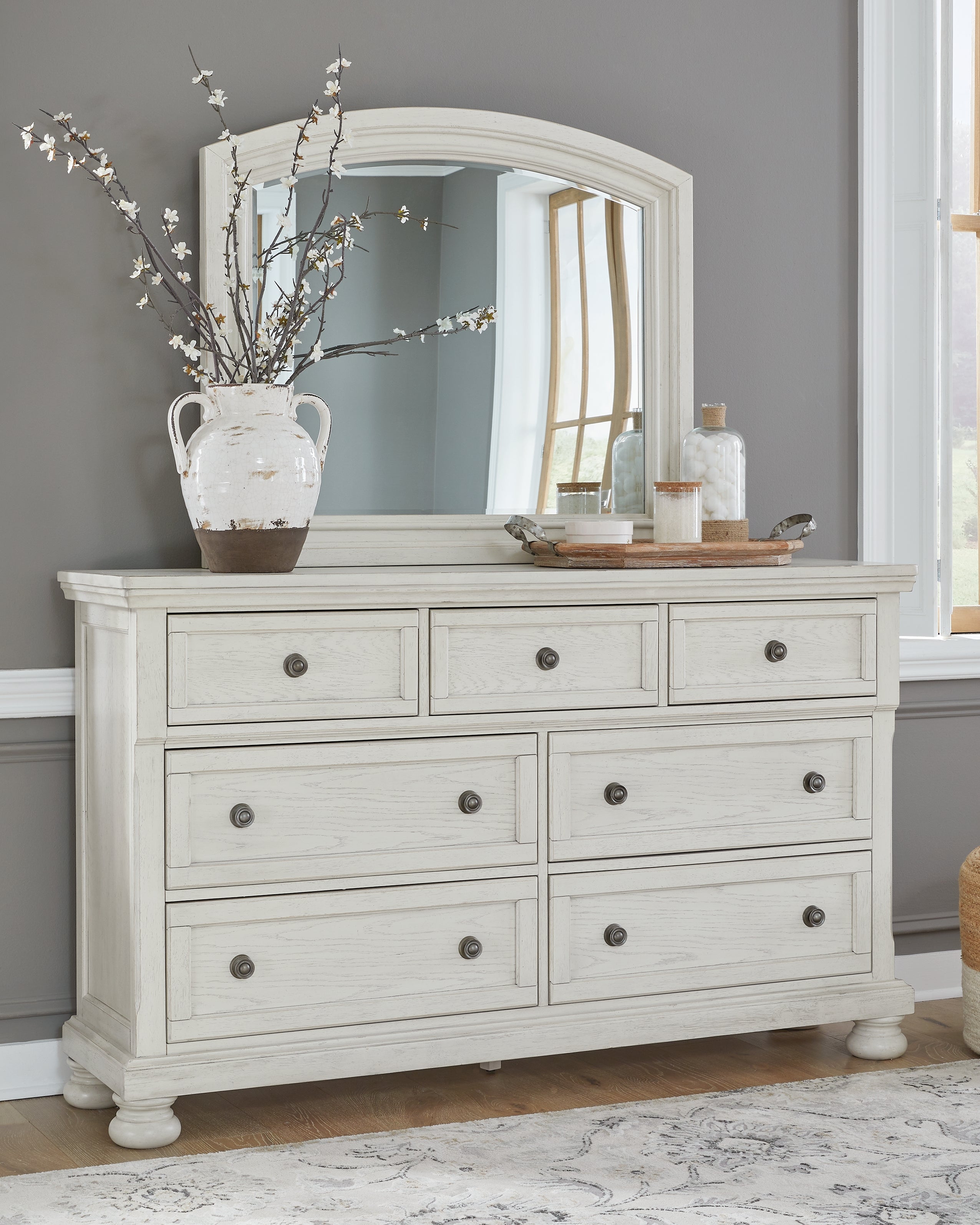 Elite Furniture Outlet - Ashley Furniture - Robbinsdale Bedroom - Dresser and Mirror / Antique White - B742B1