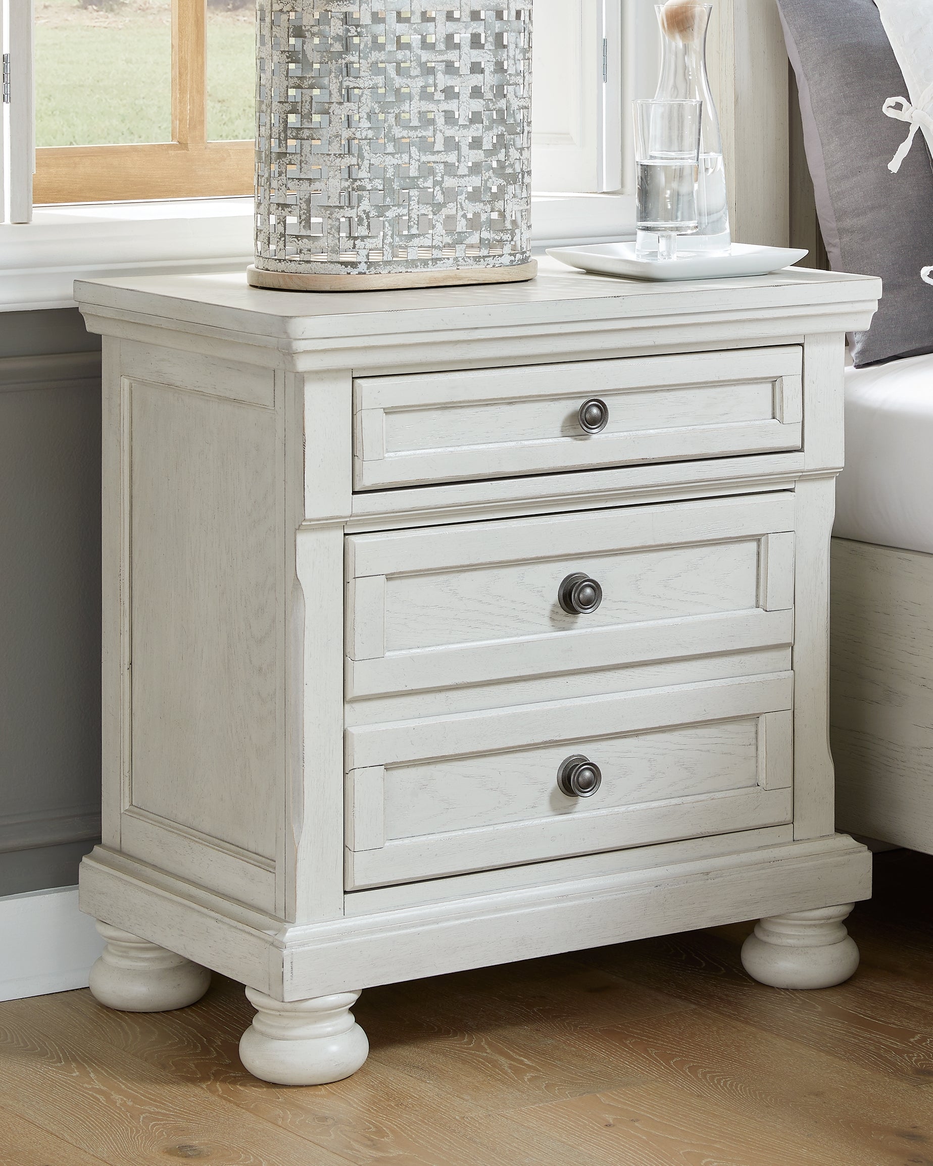 Elite Furniture Outlet - Ashley Furniture - Robbinsdale Bedroom - Two Drawer Night Stand / Antique White - B742-92