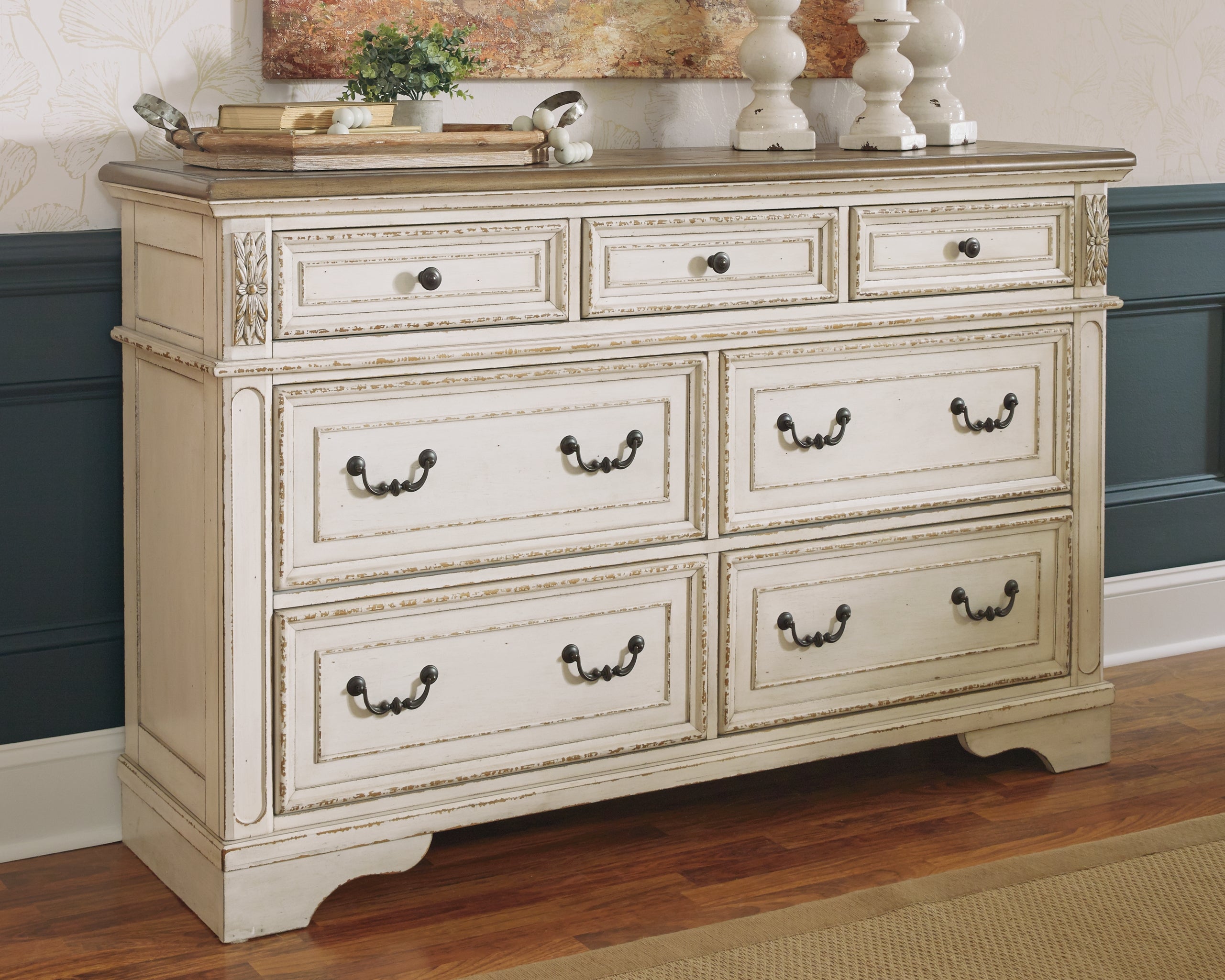 Elite Furniture Outlet - Ashley Furniture - Realyn Bedroom - Dresser / Two-tone - B743-31