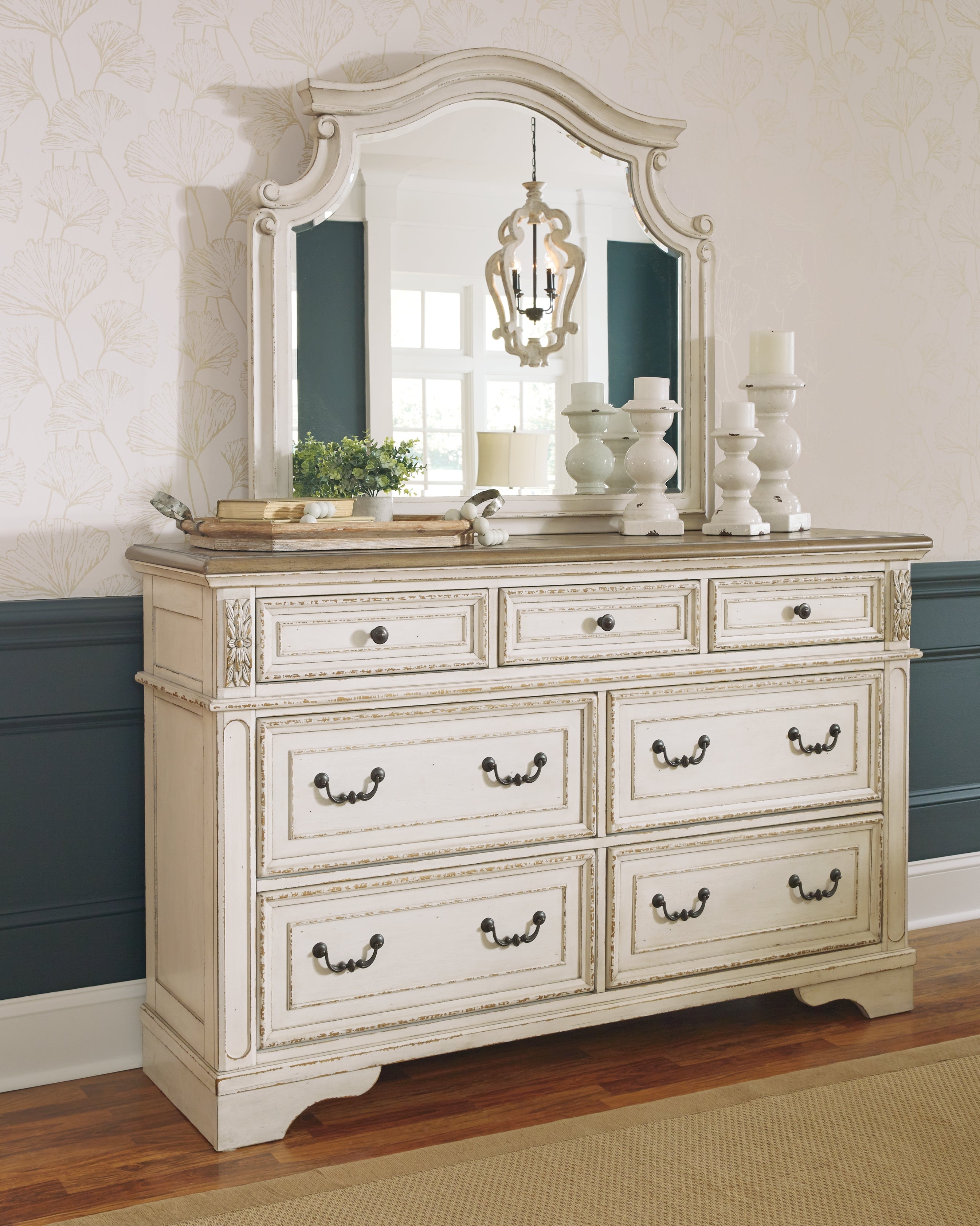 Elite Furniture Outlet - Ashley Furniture - Realyn Bedroom - Dresser and Mirror / Two-tone - B743B1