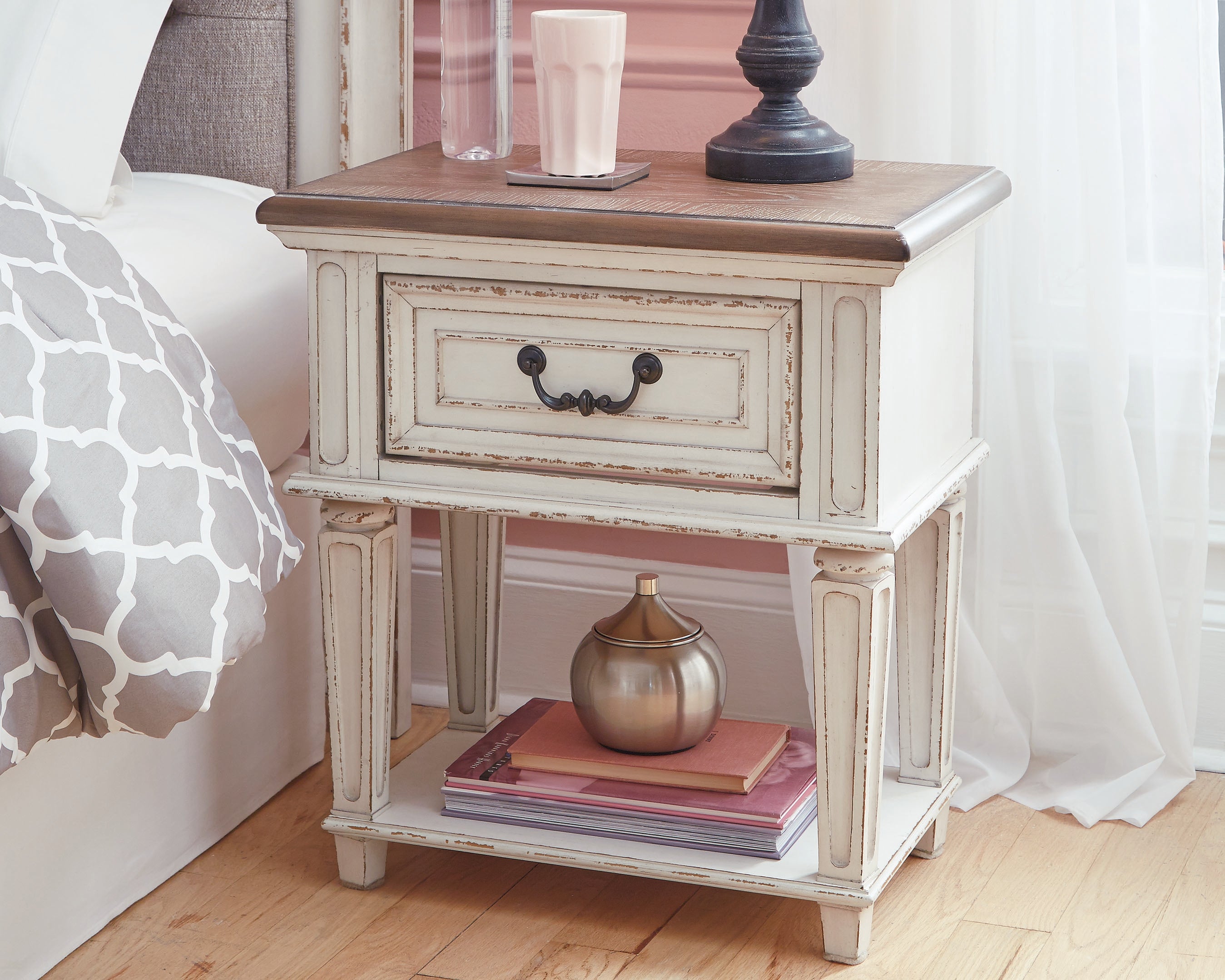Elite Furniture Outlet - Ashley Furniture - Realyn Bedroom - One Drawer Night Stand / Chipped White - B743-91