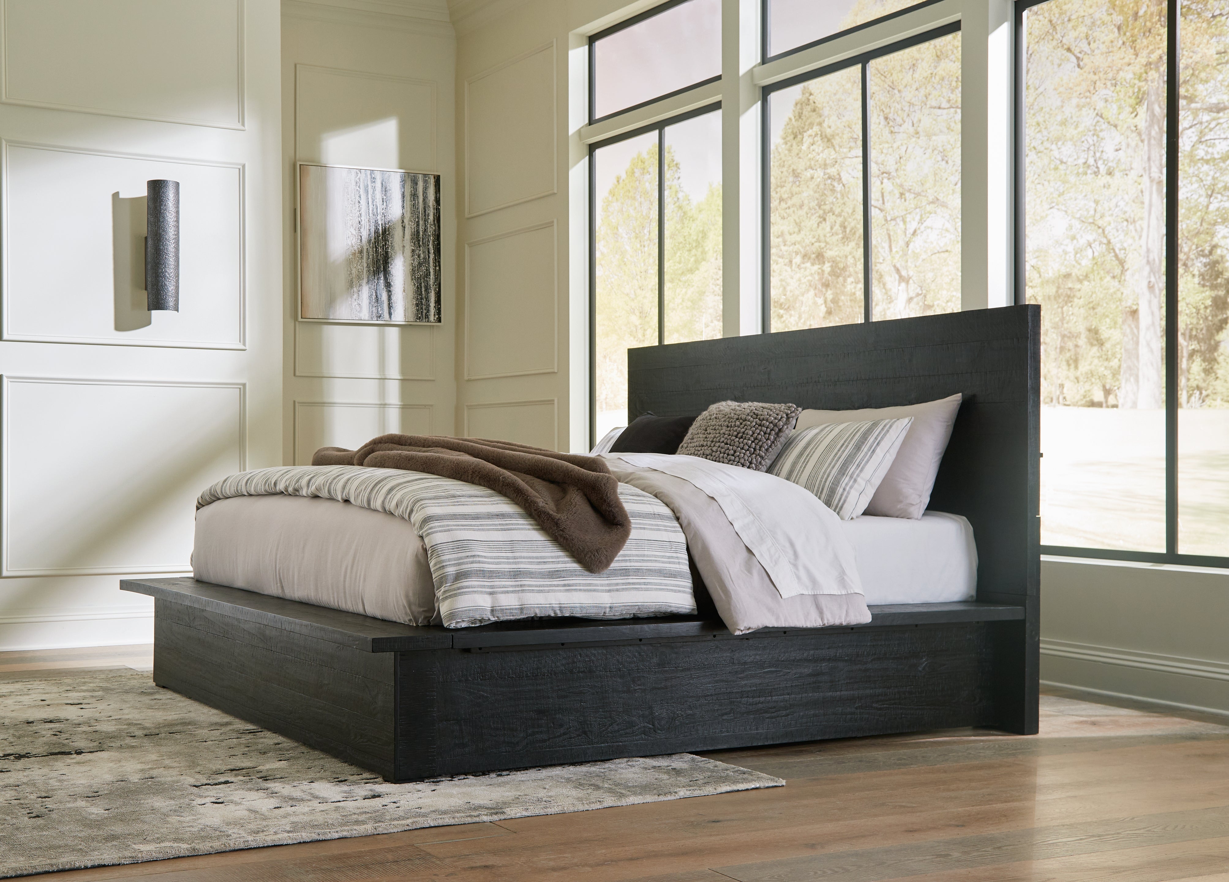 Elite Furniture Outlet - Ashley Furniture - Londer Bedroom - California King Panel Bed / Black - B768B5