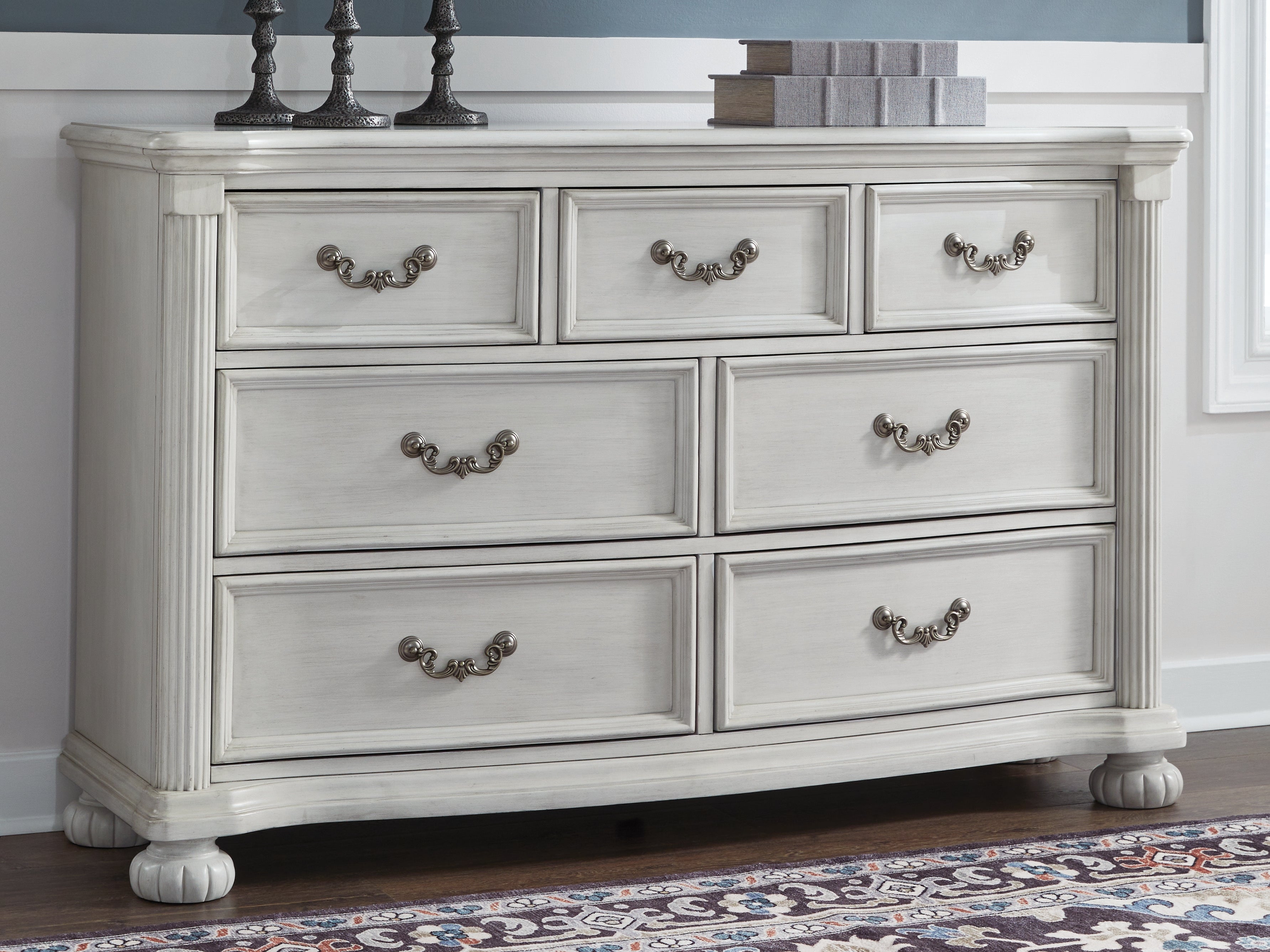 Elite Furniture Outlet - Ashley Furniture - Montelaine Bedroom - Dresser / Antique White - B795-31