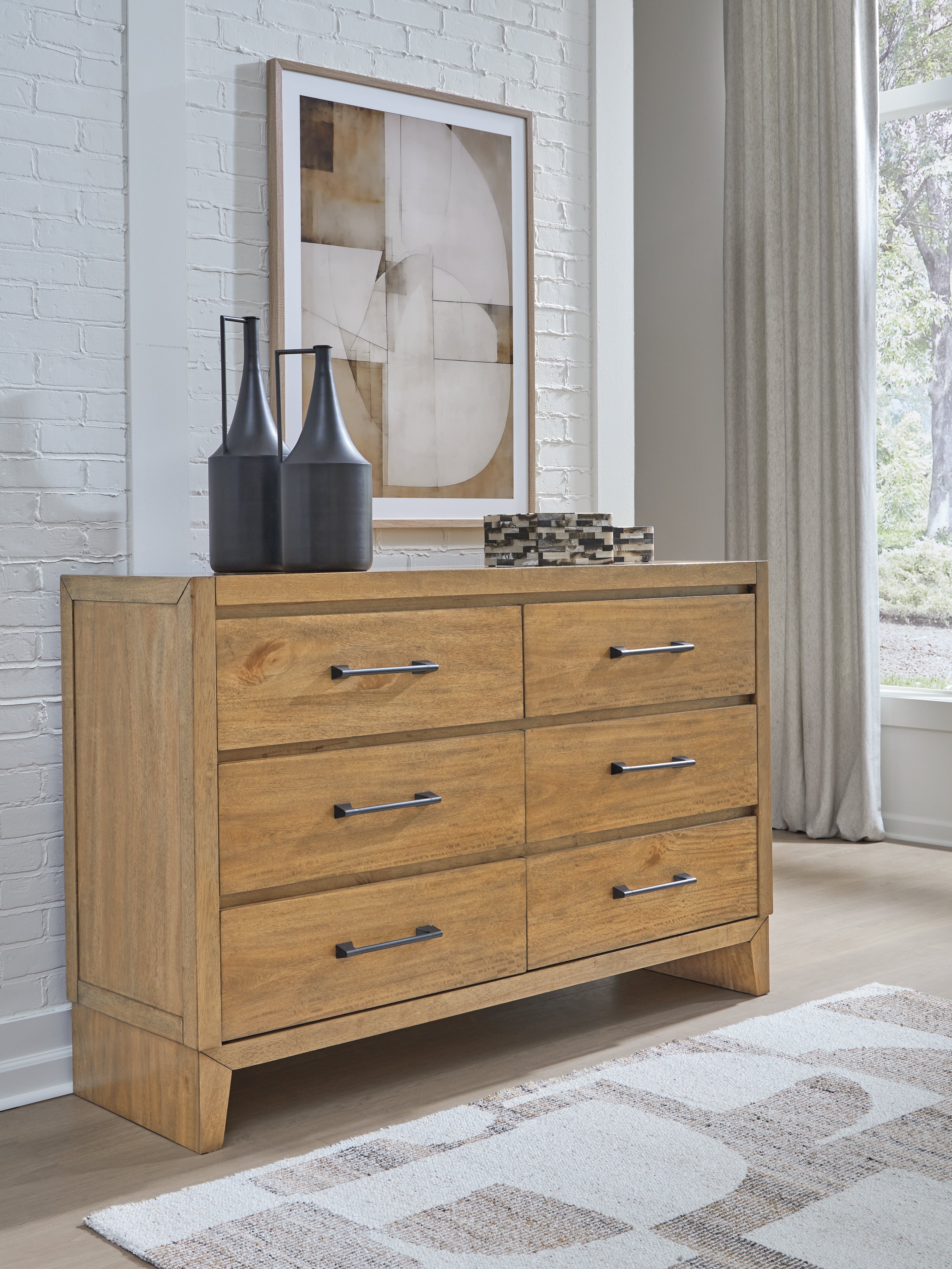 Elite Furniture Outlet - Ashley Furniture - Sherbana Bedroom - Dresser / Light Brown - B833-31