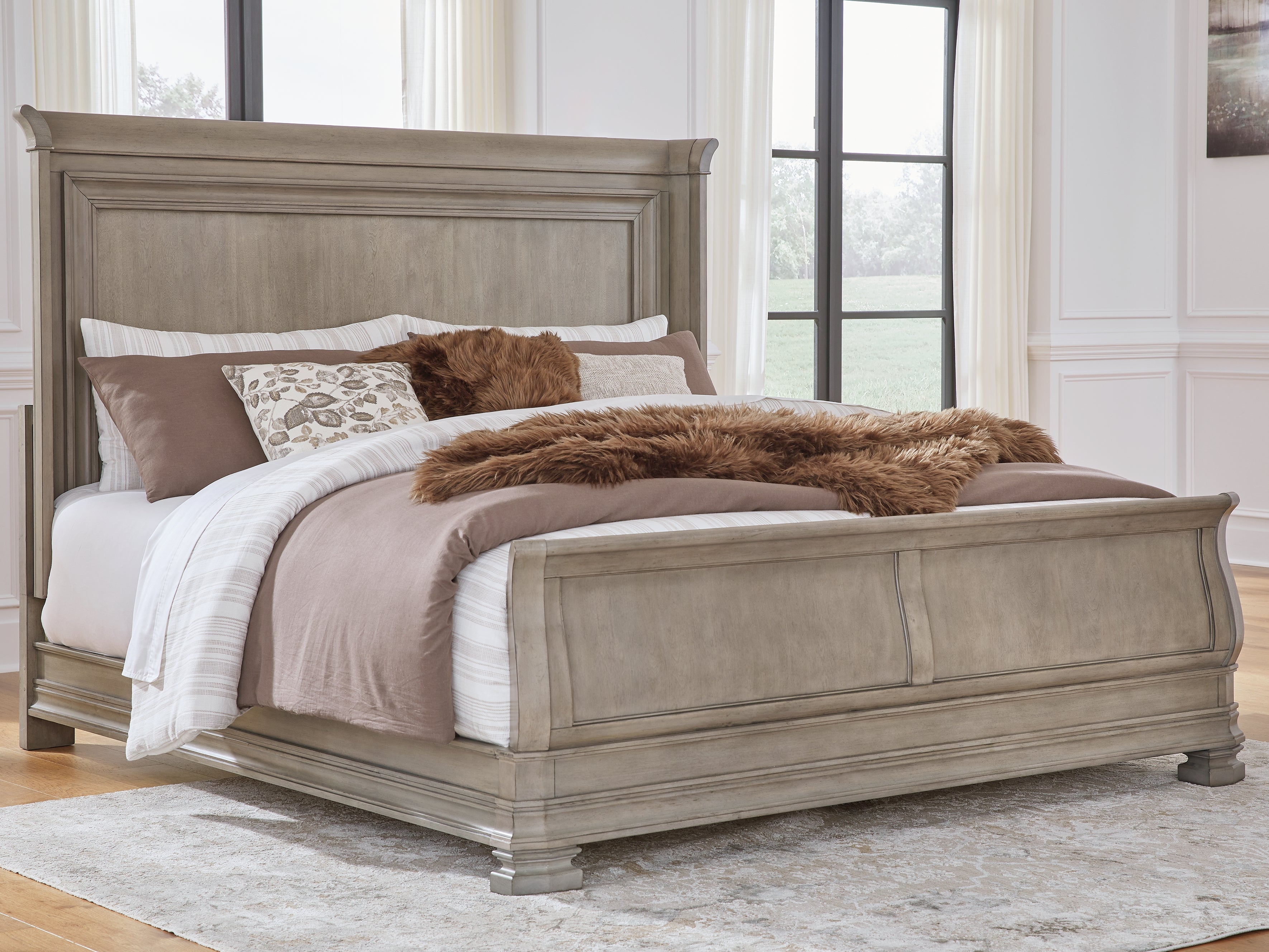 Elite Furniture Outlet - Ashley Furniture - Lexorne Bedroom - King Sleigh Bed / Gray - B924B4