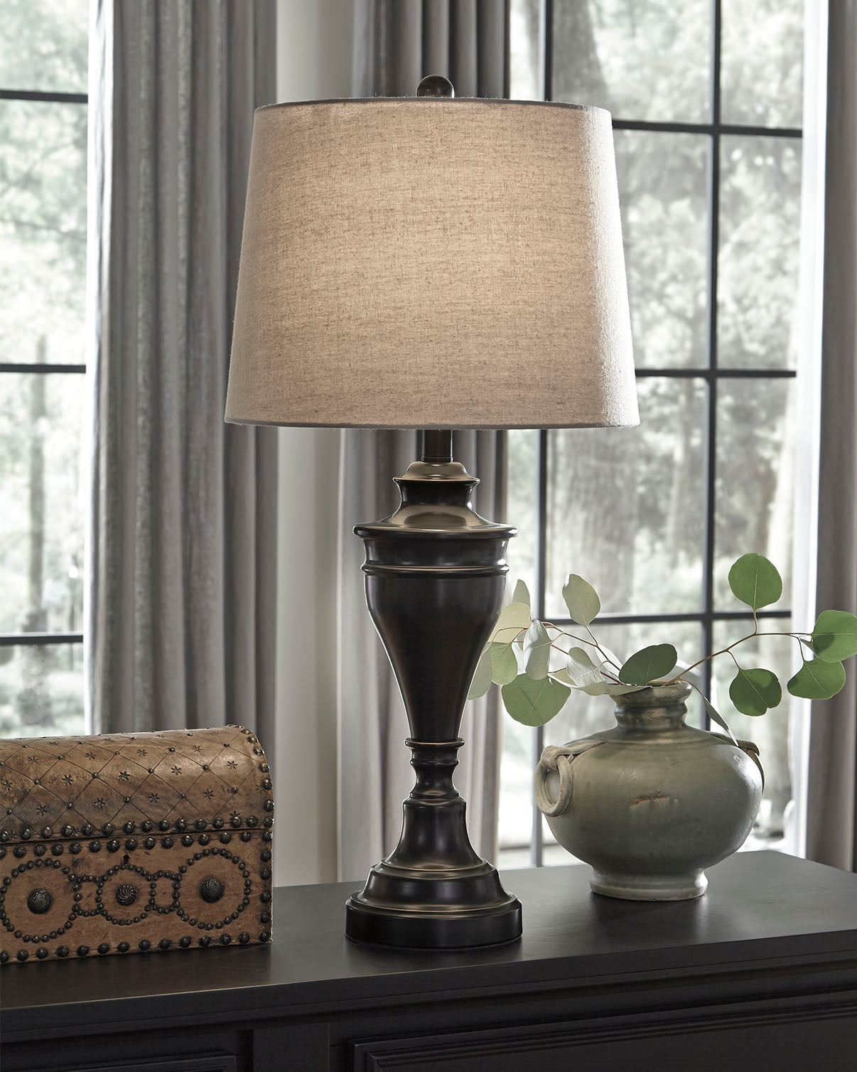 Elite Furniture Outlet - Ashley Furniture - Darlita Lighting - Metal Table Lamp (Set of 2) / Bronze Finish - L204024