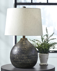 Elite Furniture Outlet - Ashley Furniture - Maire Lighting - Table Lamp (Set of 2) / Black/Gold Finish - L207294X2