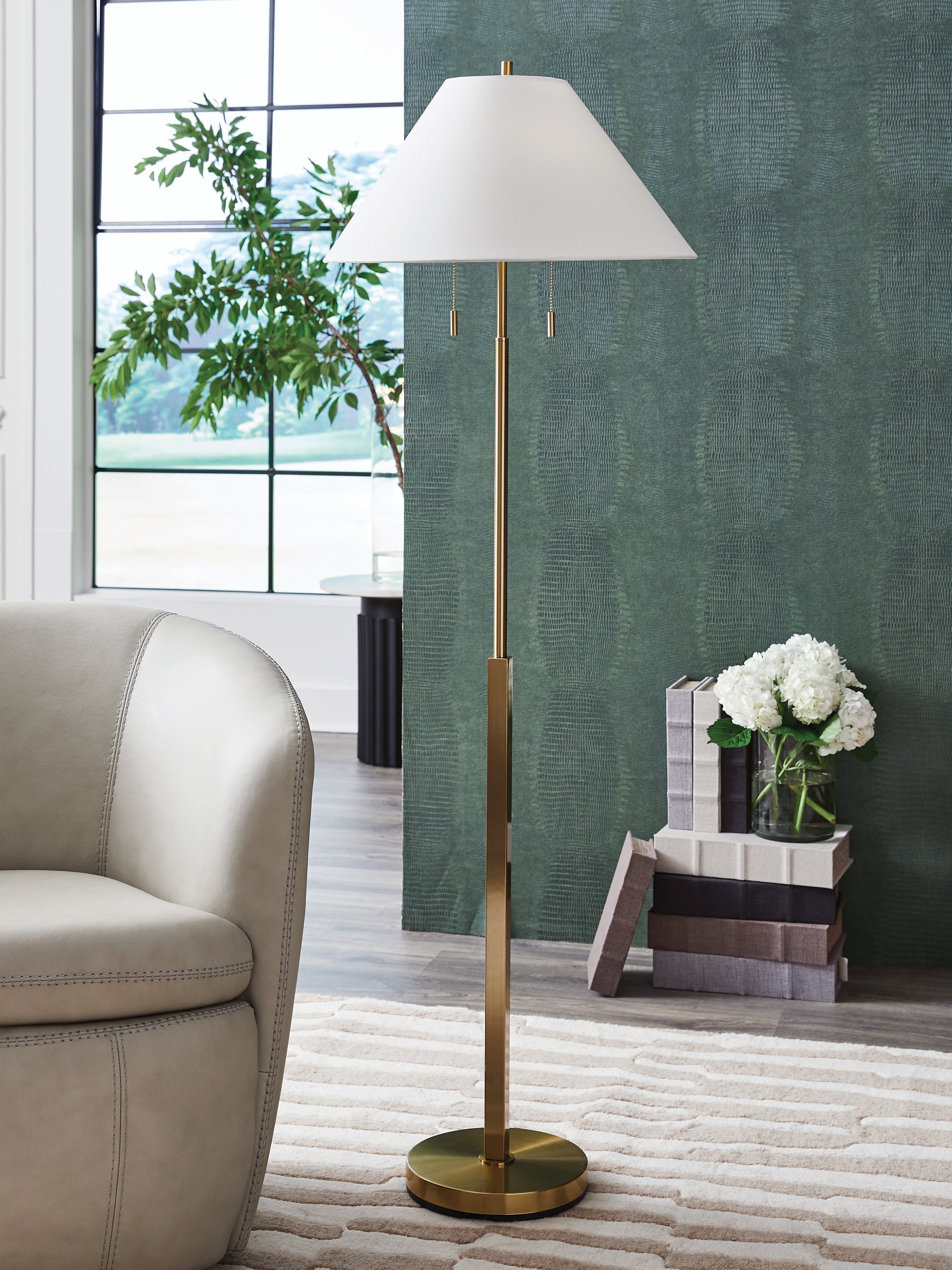 Elite Furniture Outlet - Ashley Furniture - Haigwood Lighting - Metal Floor Lamp (1/CN) / Gold Finish - L208471