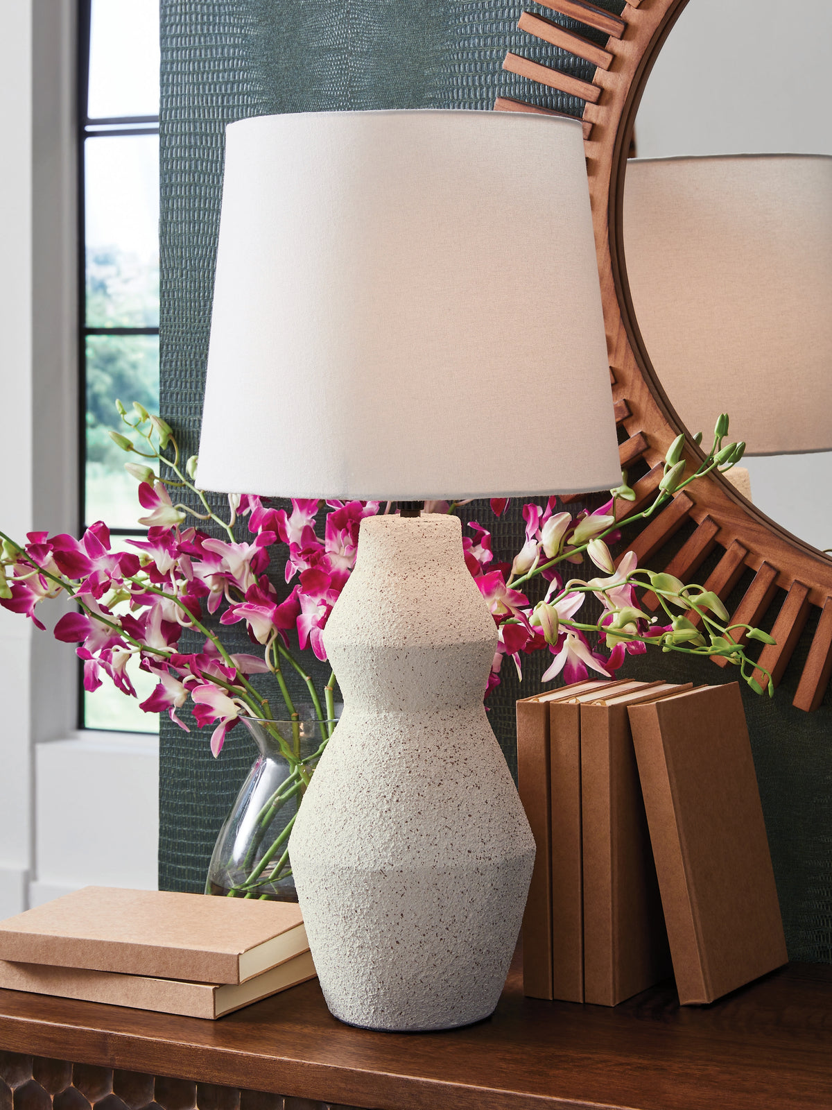 Elite Furniture Outlet - Ashley Furniture - Dawthorne Lighting - Paper Table Lamp (1/CN) / Cream - L236034