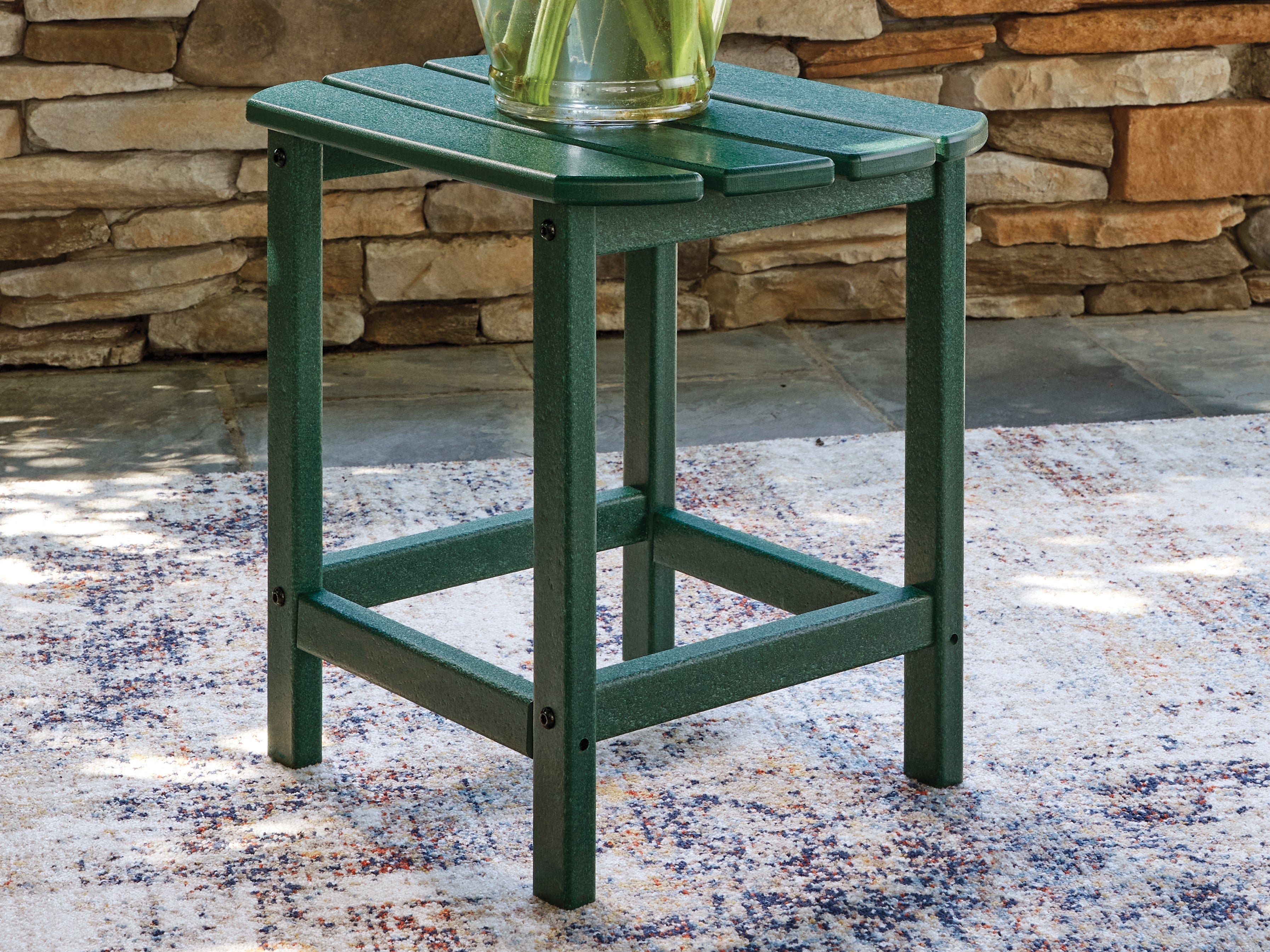 Elite Furniture Outlet - Ashley Furniture - Sundown Shores Outdoor - Rectangular End Table / Green - PCP007-703