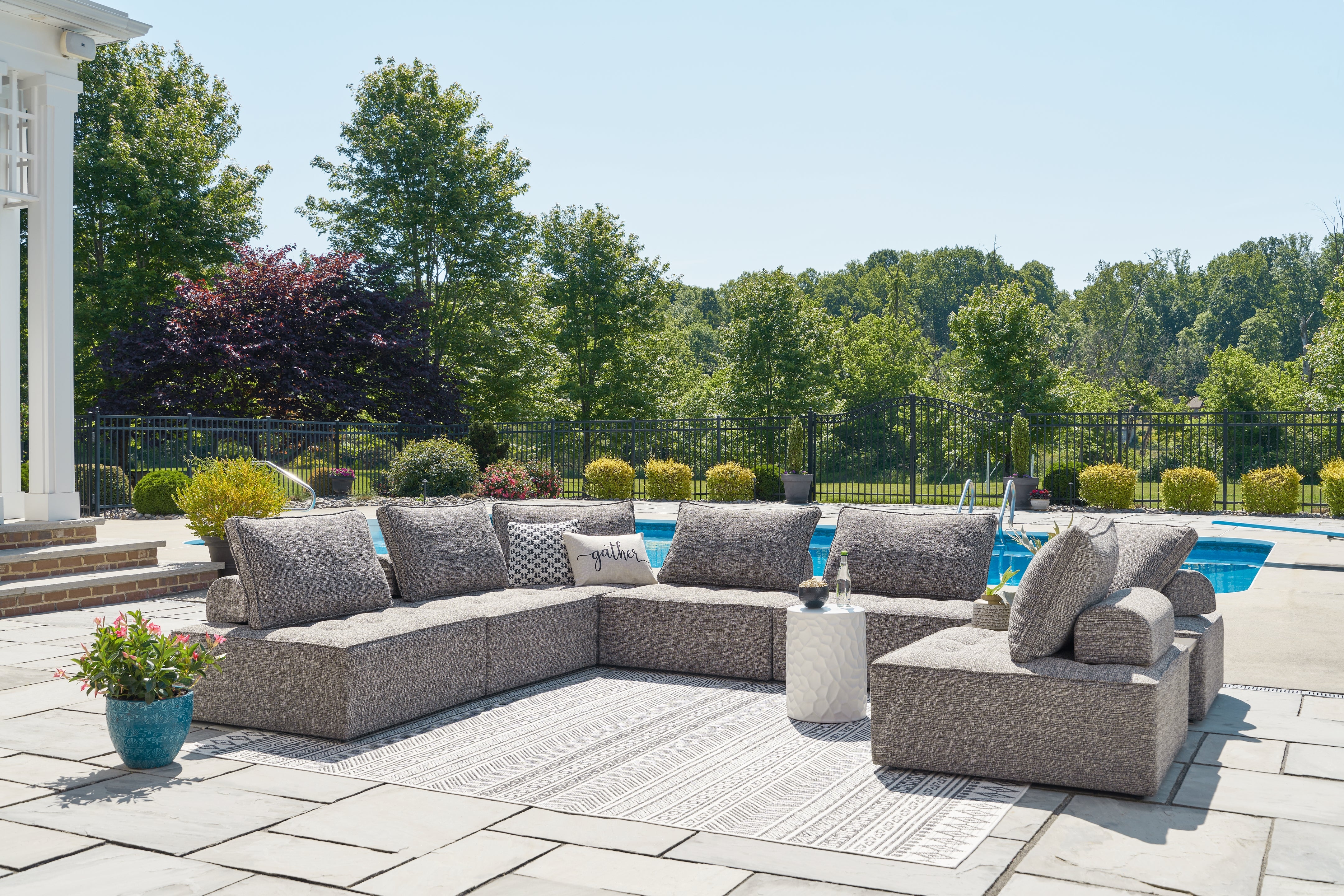 Elite Furniture Outlet - Ashley Furniture - Bree Zee Outdoor - 8-Piece Outdoor Sectional / Brown - P160P6