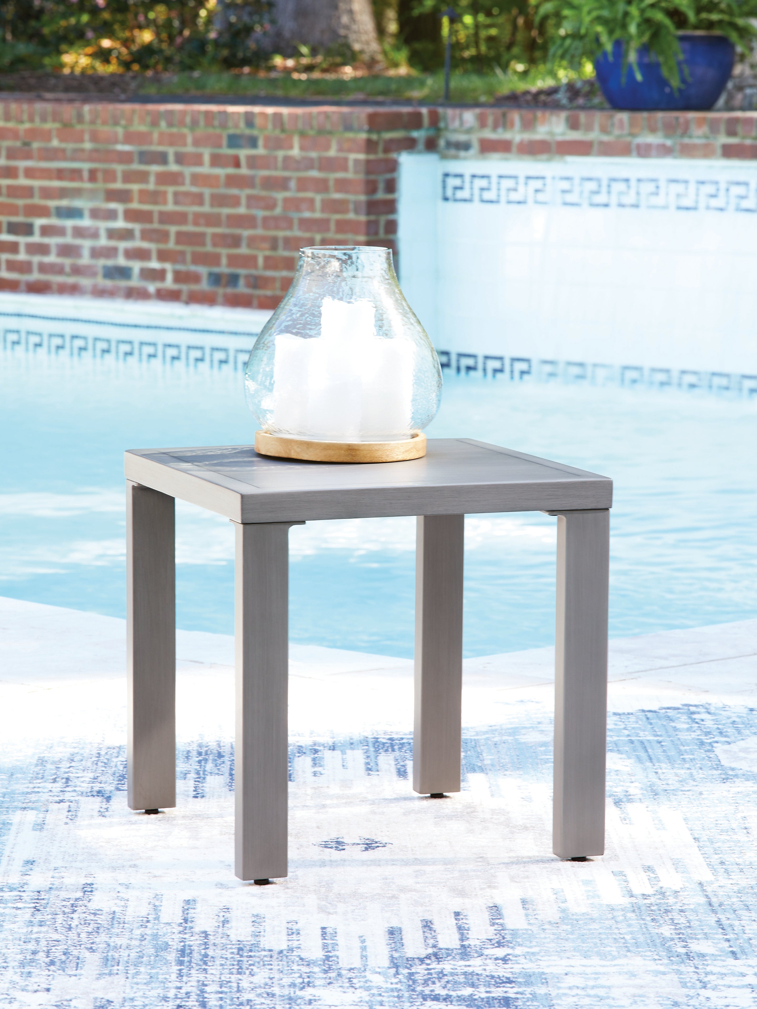 Elite Furniture Outlet - Ashley Furniture - Half Moon Beach Outdoor - Square End Table / Gray - PCP418-702