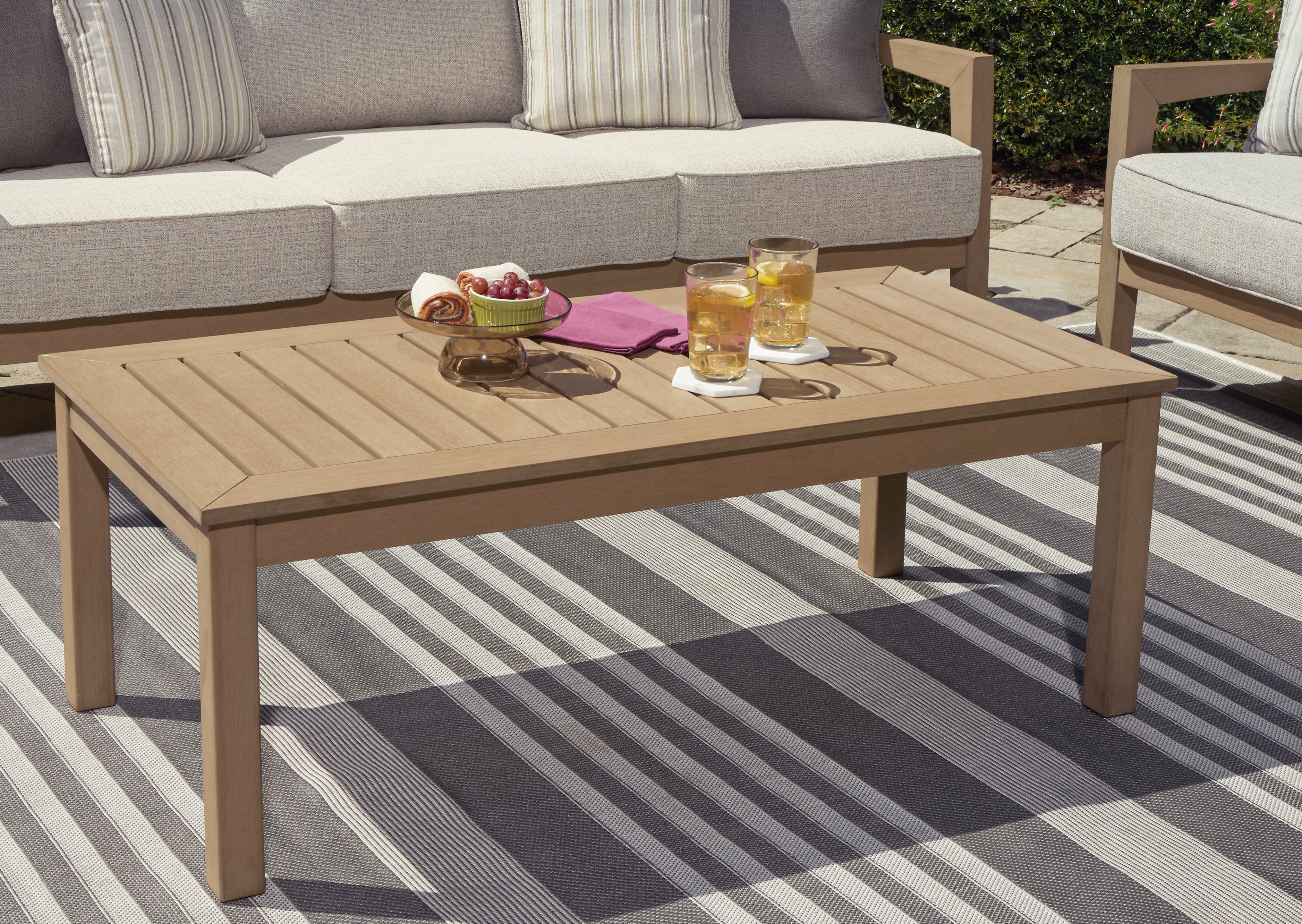Elite Furniture Outlet - Ashley Furniture - Hallow Creek Outdoor - Rectangular Cocktail Table / Driftwood - P560-701