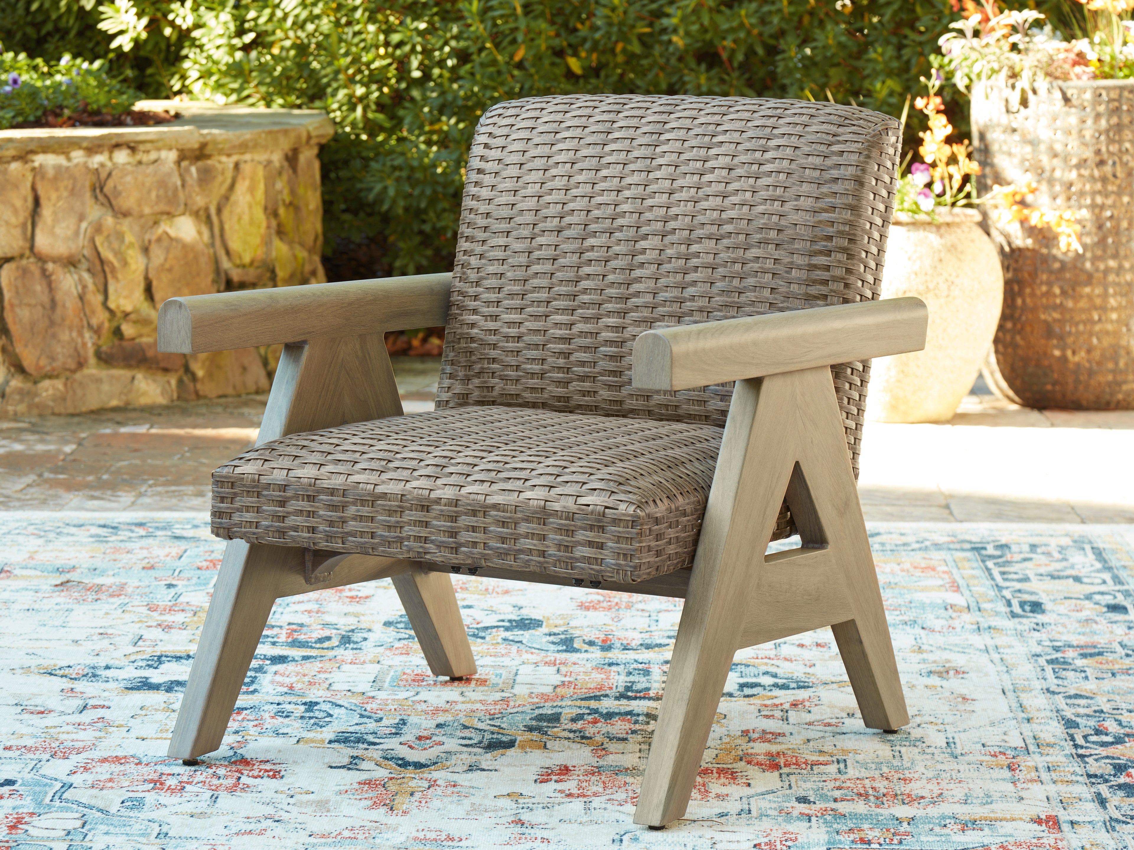 Elite Furniture Outlet - Ashley Furniture - Cliff Trails Outdoor - Rocking Lounge Chair / Beige - PCP690-821