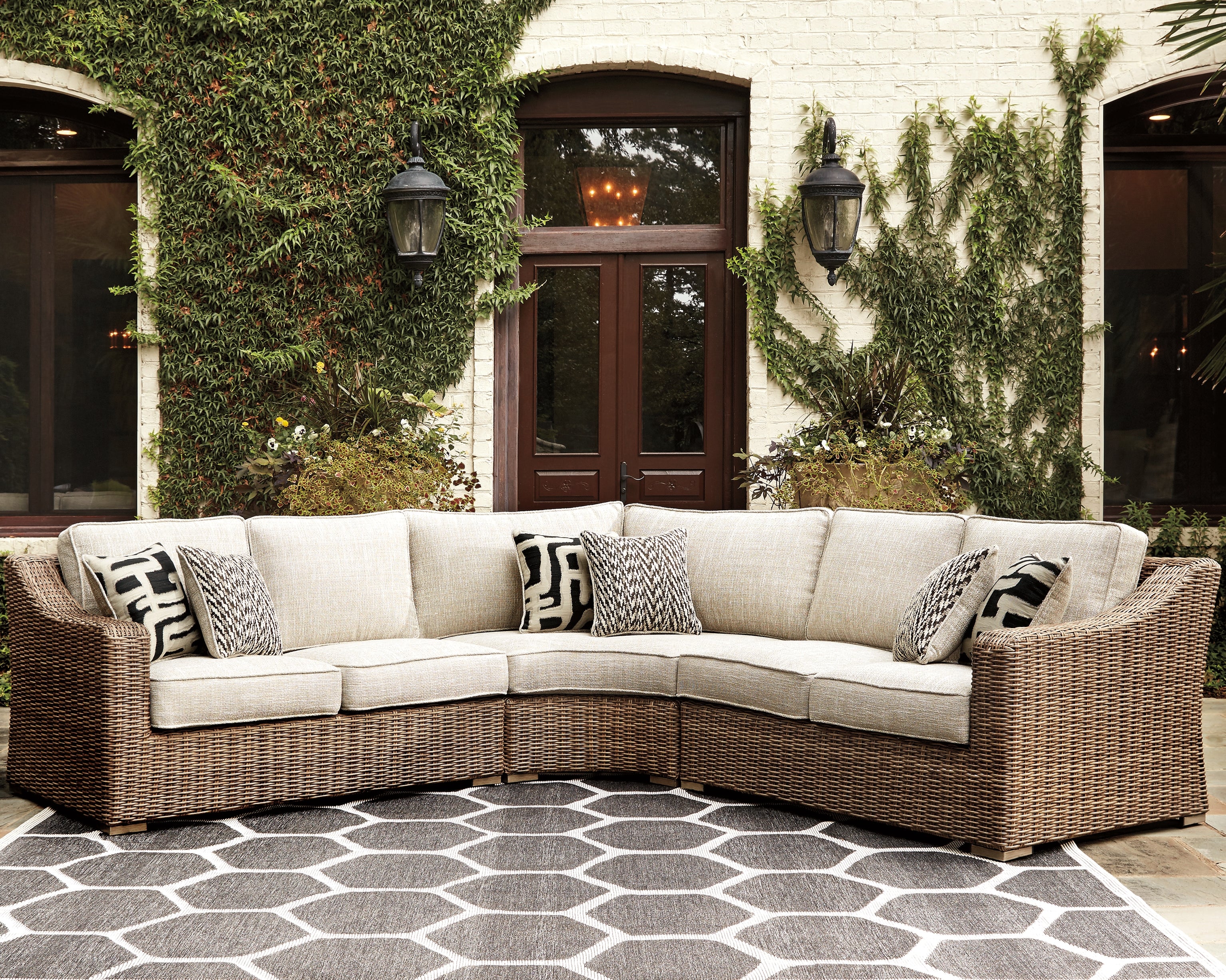 Elite Furniture Outlet - Ashley Furniture - Beachcroft Outdoor - 3-Piece Outdoor Seating Set / Beige - P791P6