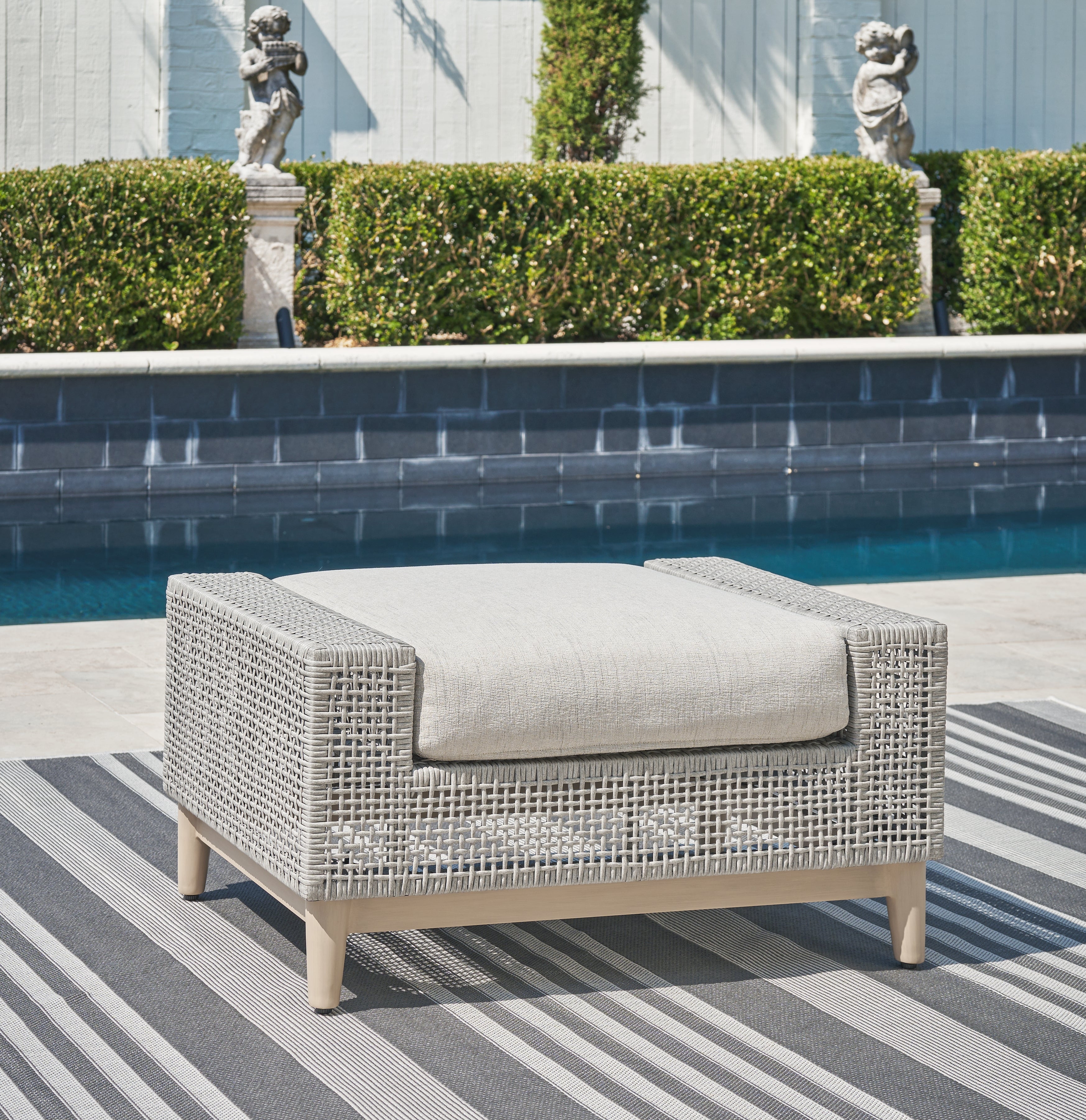Elite Furniture Outlet - Ashley Furniture - Seton Creek Outdoor - Ottoman with Cushion / Gray - P798-814