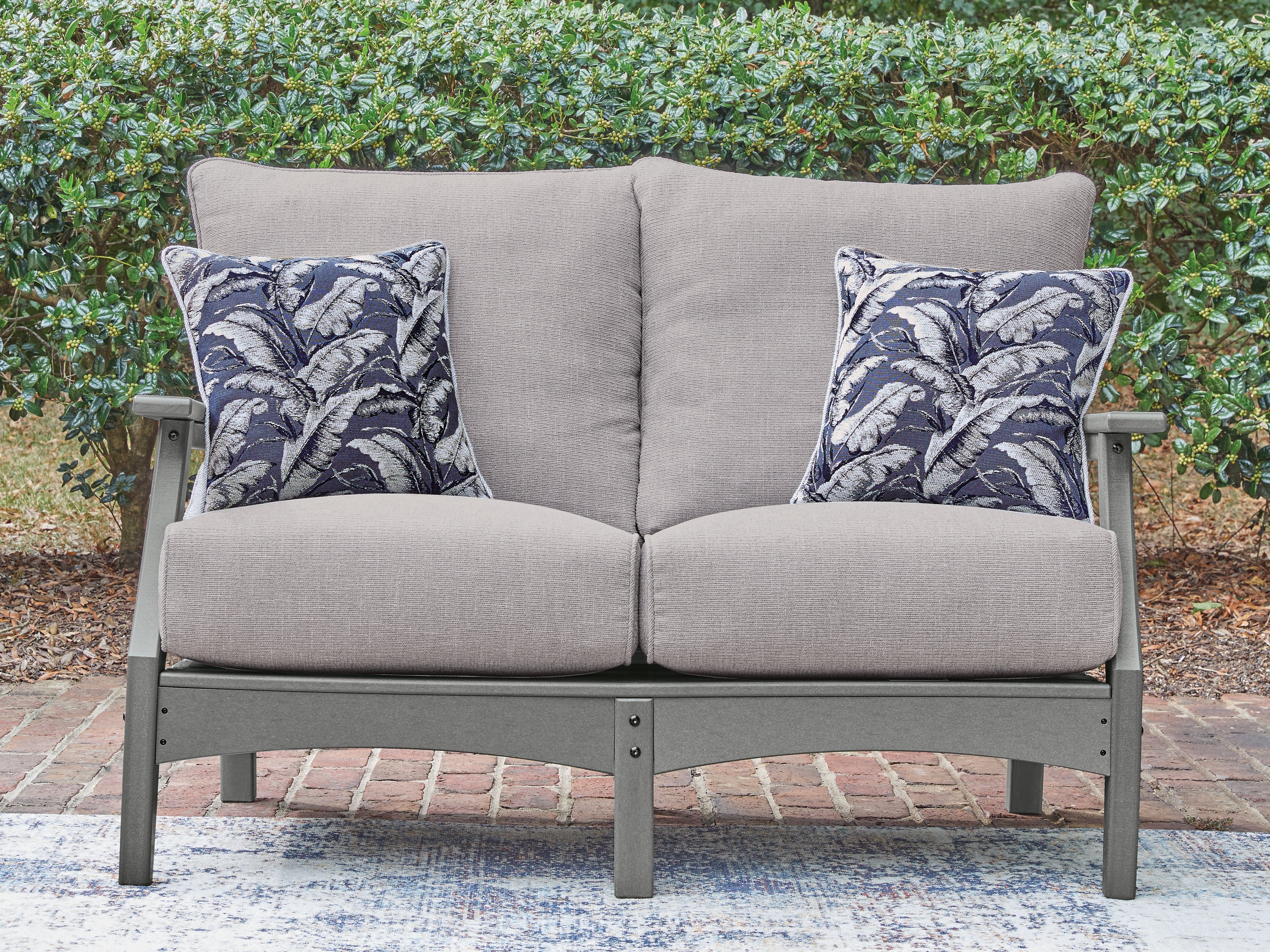 Elite Furniture Outlet - Ashley Furniture - Cove Beach Outdoor - Loveseat w/Cushion / Gray - PCP803-835
