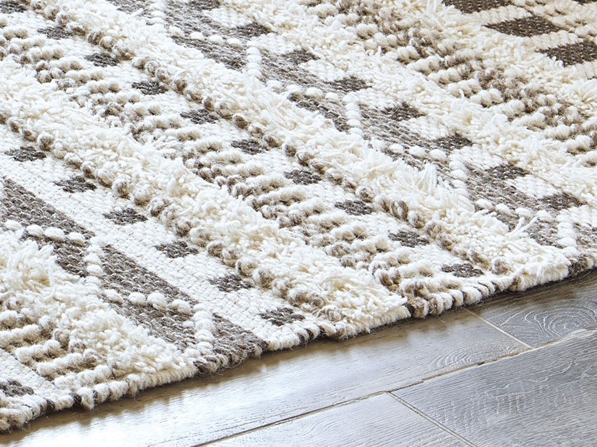 Elite Furniture Outlet - Ashley Furniture - Karalee Rug - 5' x 7' Rug / Ivory/Brown - R404442