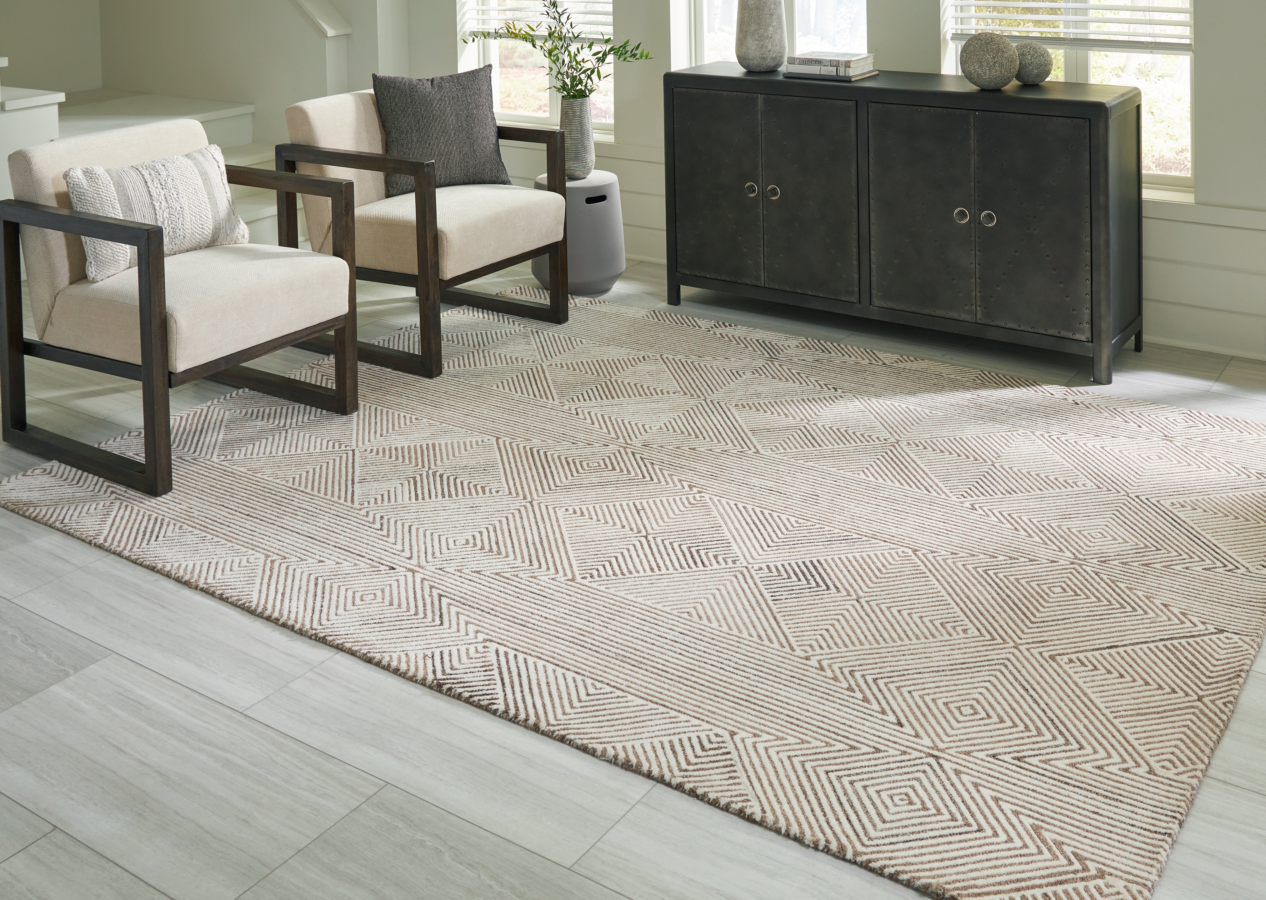 Elite Furniture Outlet - Ashley Furniture - Jadott Rug - 8' x 10' Rug / Beige/Brown - R406801