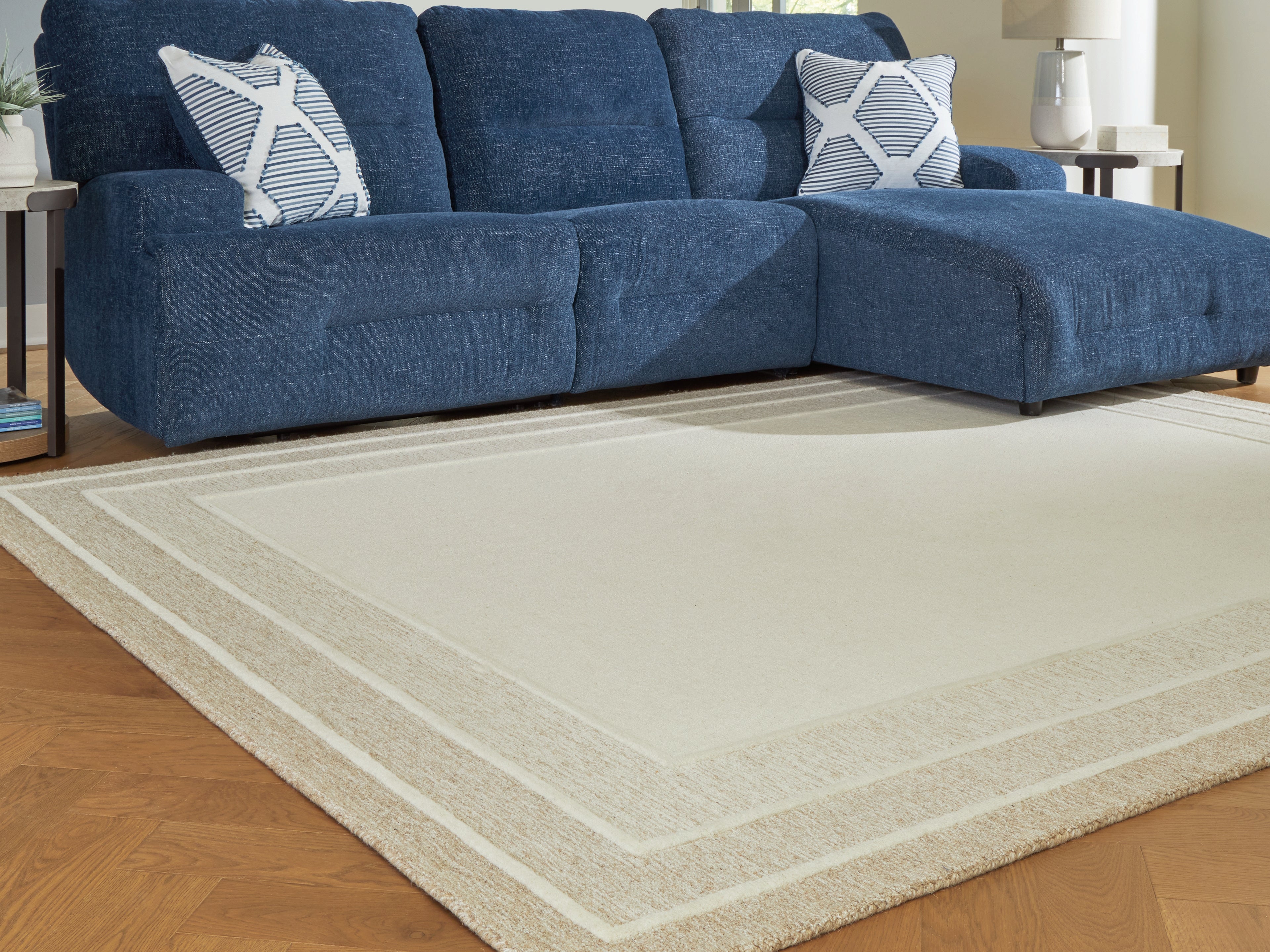 Elite Furniture Outlet - Ashley Furniture - Teelgan Rug - Large Rug / Ivory/Tan - R407311