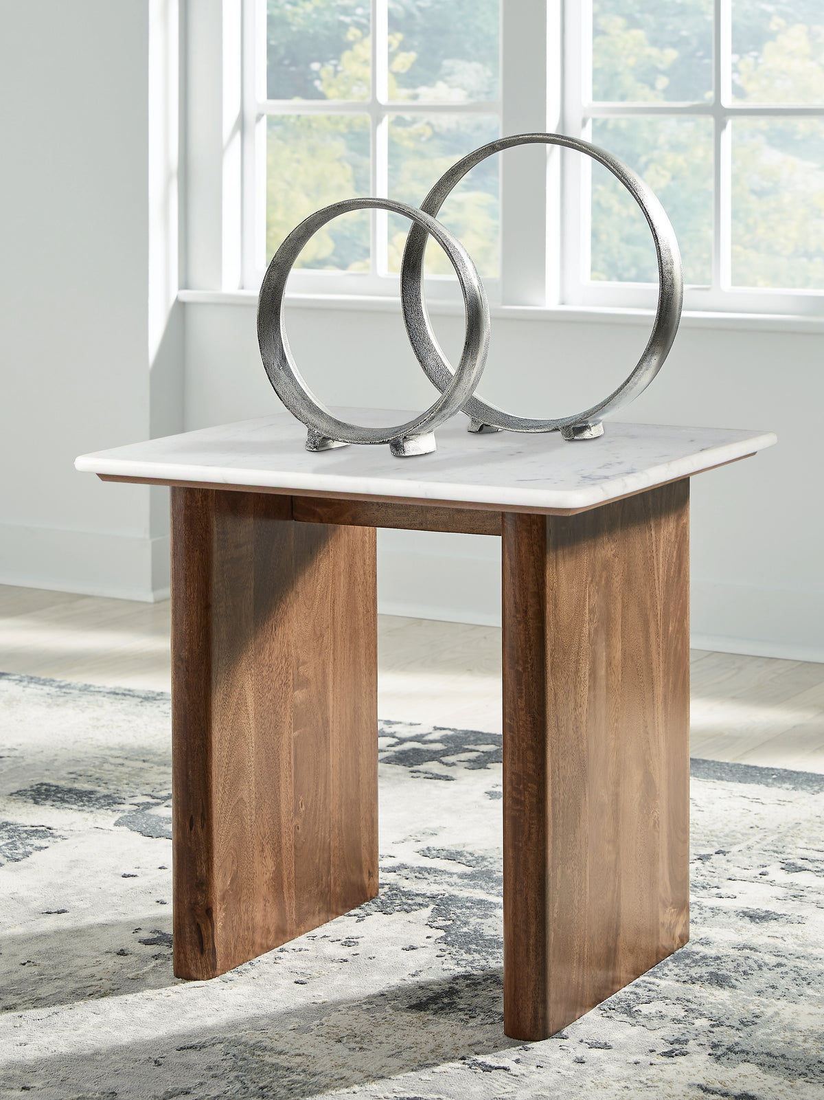 Elite Furniture Outlet - Ashley Furniture - Isanti End Table - Square End Table / Light Brown/White - T662-3