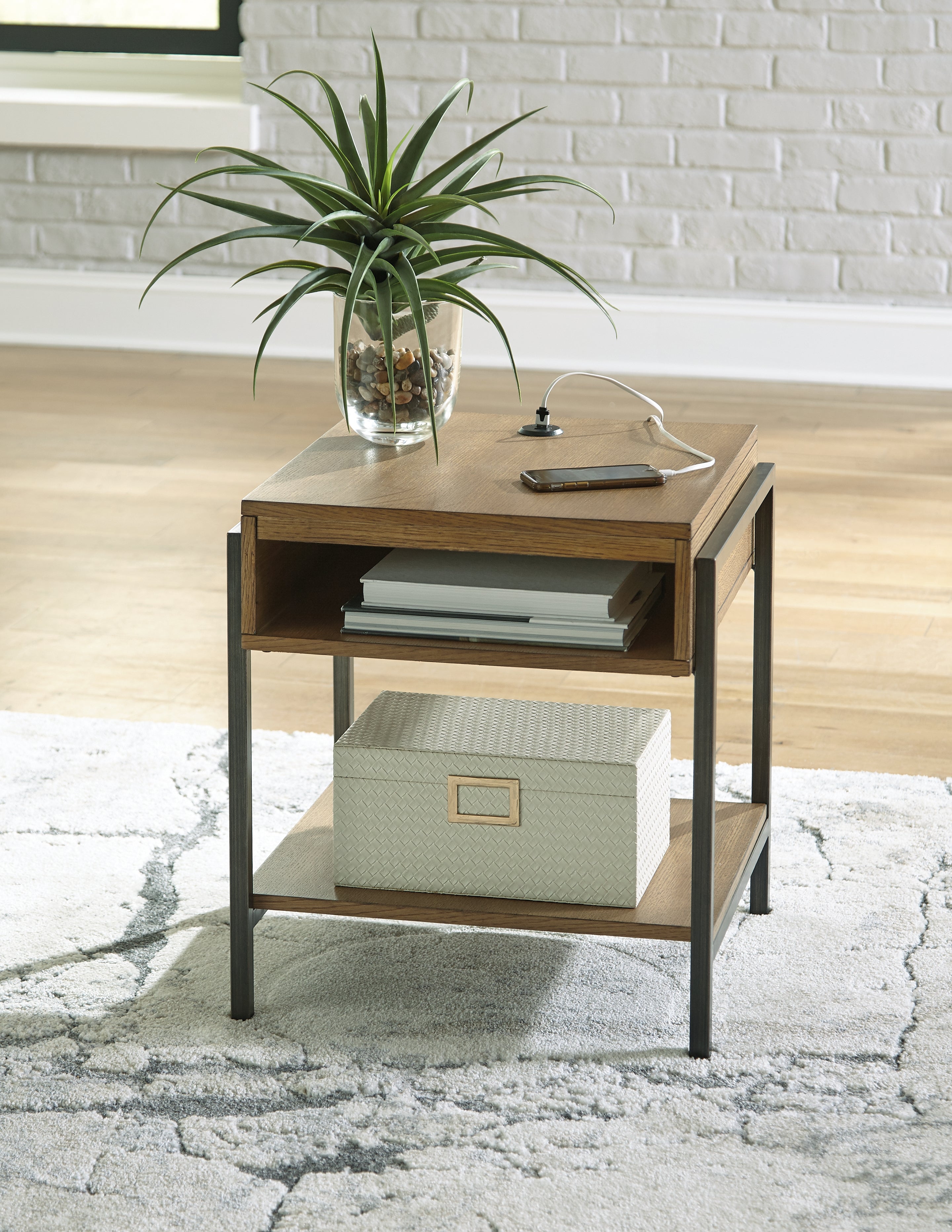 Elite Furniture Outlet - Ashley Furniture - Fridley End Table - Rectangular End Table / Brown/Black - T964-3